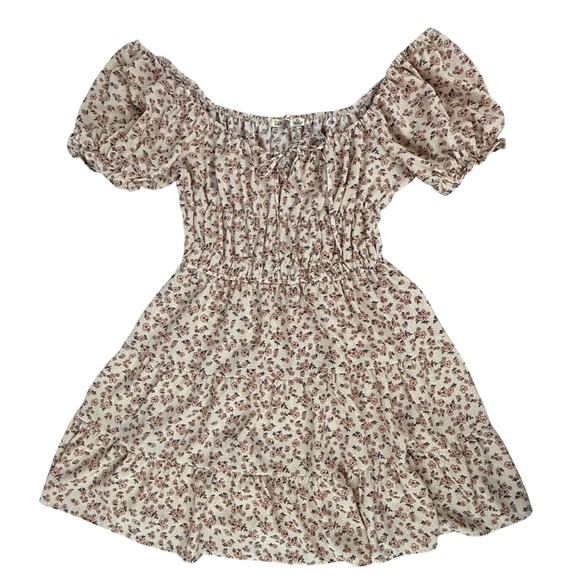Liberty Love Dresses & Skirts - Liberty Love Mini Dress Women Extra Large Pink Floral Puff Sleeve Smocked Tiered